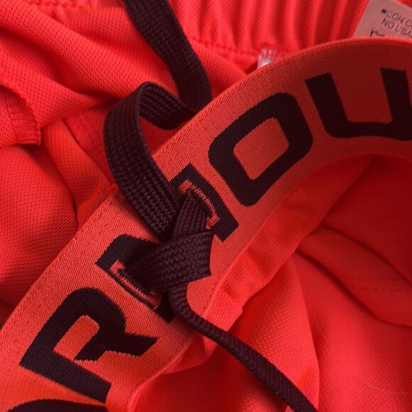 Under Armour Red Athletic Shorts Lightweight Performance - Picture 5 of 5
